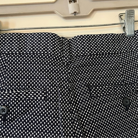 GAP Khaki Navy and White Patterned Pants Slim City Style Women’s Size 8, Ankle - Picture 3 of 16